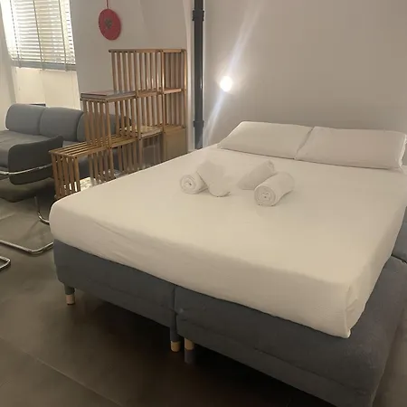 Guesthost - Prati Cozy Loft Near Lungotevere